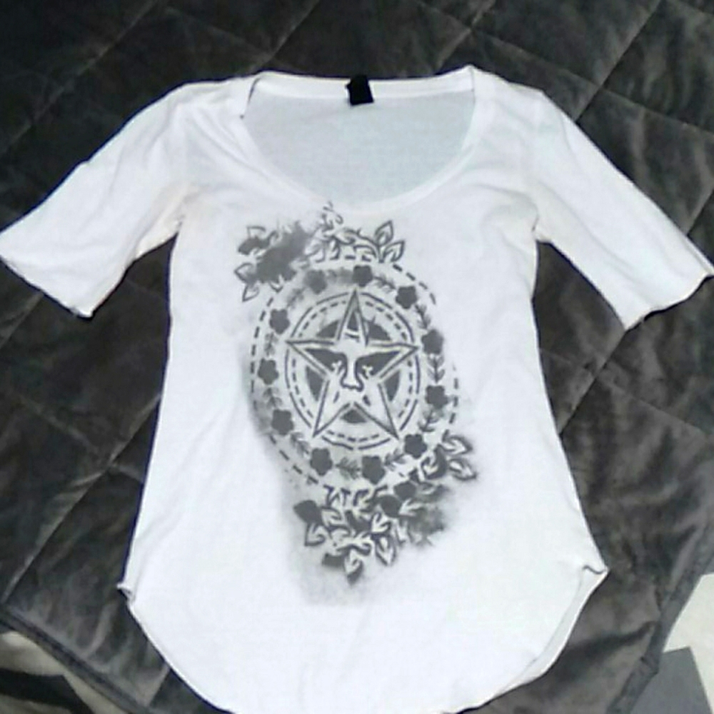 Obey shirt